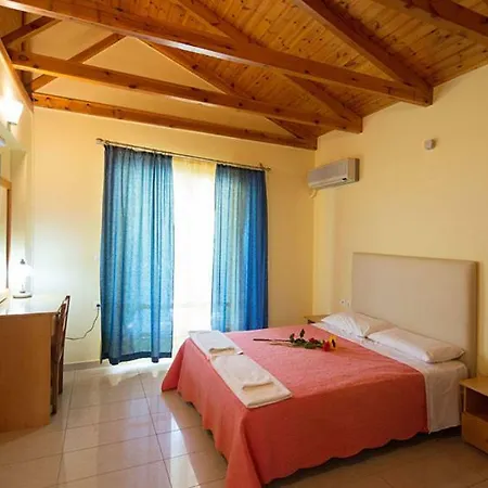 아파트호텔 Ilios & 3*